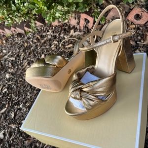 Michael kors 100%original elegant beautiful